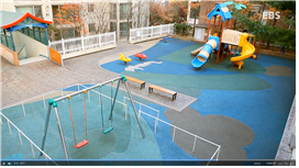 ⓒEBS 다큐프라임 "3부작 놀이터 프로젝트”중 [사진1. 국내 놀이터] 