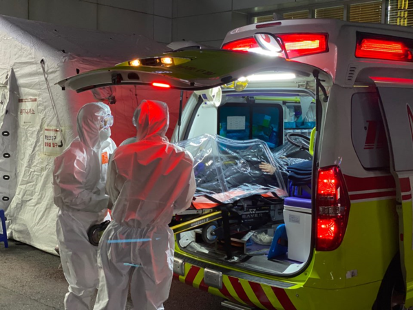 ⓒ대구 두류정수장 구급차 이송 준비/소방청 자료제공