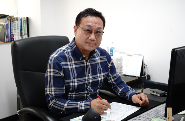 ⓒ한국산업안전보건지도사 협회 제 5대 회장에 취임한 양홍석 대표(한국산업보건연구소 대표)/세이프티퍼스트 닷뉴스 이미지