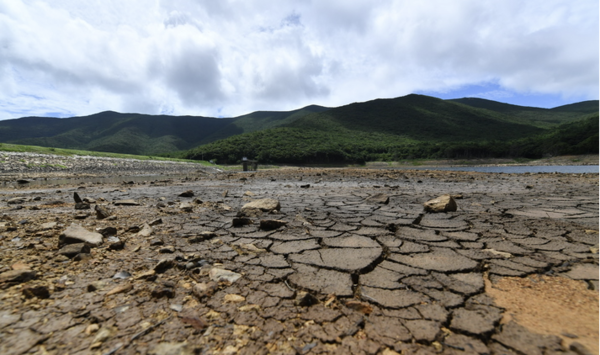 ⓒ남부 지방 가뭄