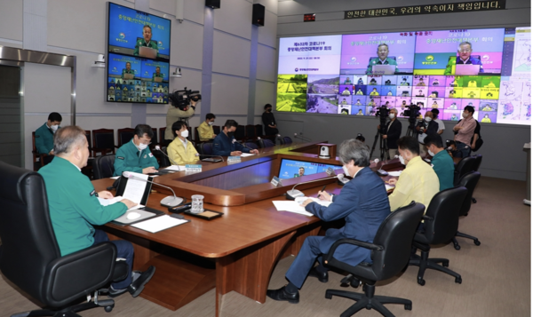 ⓒ코로나19 중앙재난안전대책본부 회의 모습(본 기사 내용과는 무관)