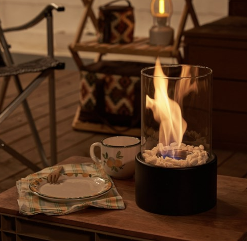 ⓒ최근 유행 중인 실내용 에탄올 화로