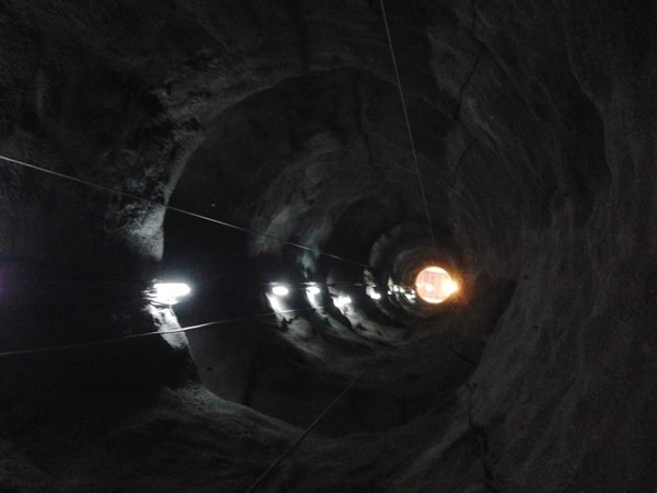 금성터널 NATM 확공굴착(필자)