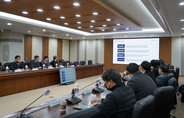 ⓒ협약에 앞서 인천국제공항공사의 관계자가 협약에 대한 내용을 브리핑하고 있다./ 사진- 세이프티퍼스트닷뉴스