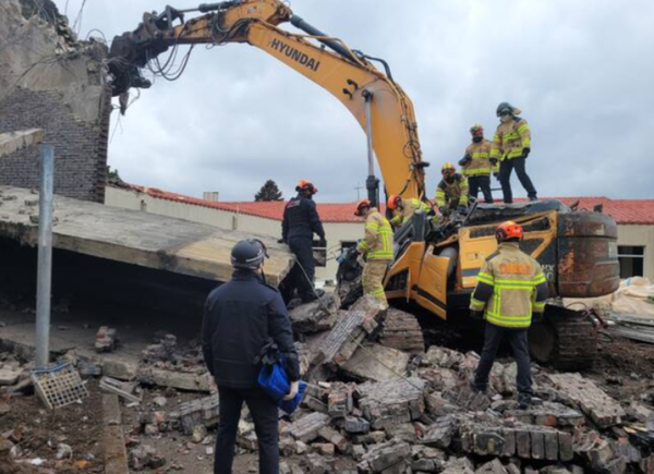 ⓒ지난해 2월 23일에 발생한 제주대 기숙사 신축 공사 사고현장 모습/ 사진- 제주도소방본부