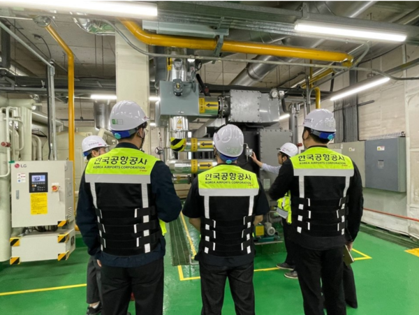 울산공항 동력동 기계실 급수펌프 안전점검 이미지 한국공항공사 