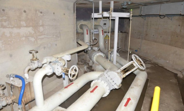 ⓒ출처-탱크하부에 설치된 연결배관,고양저유소화재사고대응백서