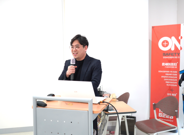 ⓒ이종은 대표는 안전을 바라보는 관점이 법적 준수를 넘어, 근로자의 생명과 삶을 지키는 사회적 가치로 확장되어야 한다고 강조했다./사진- 세이프티퍼스트닷뉴스 